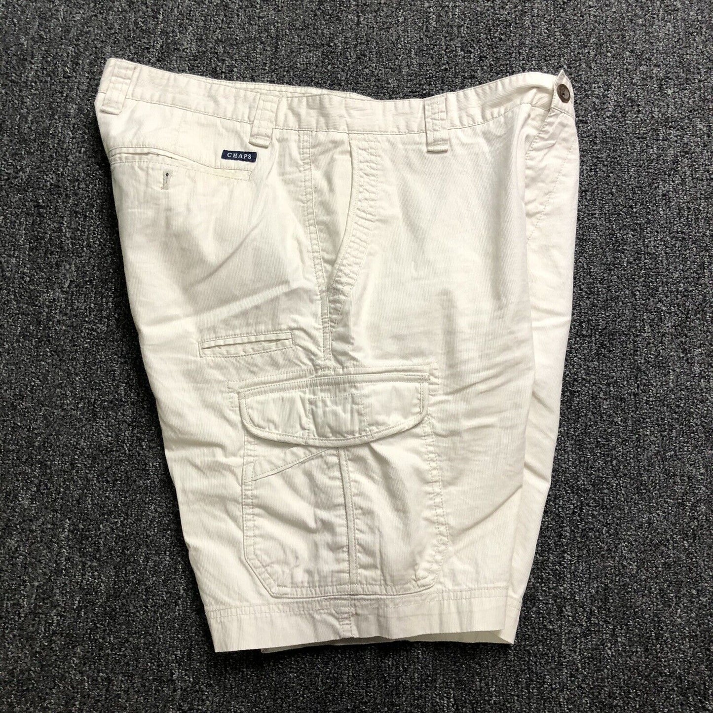 CHAPS Shorts Mens Size 36 Color Khaki 1407300