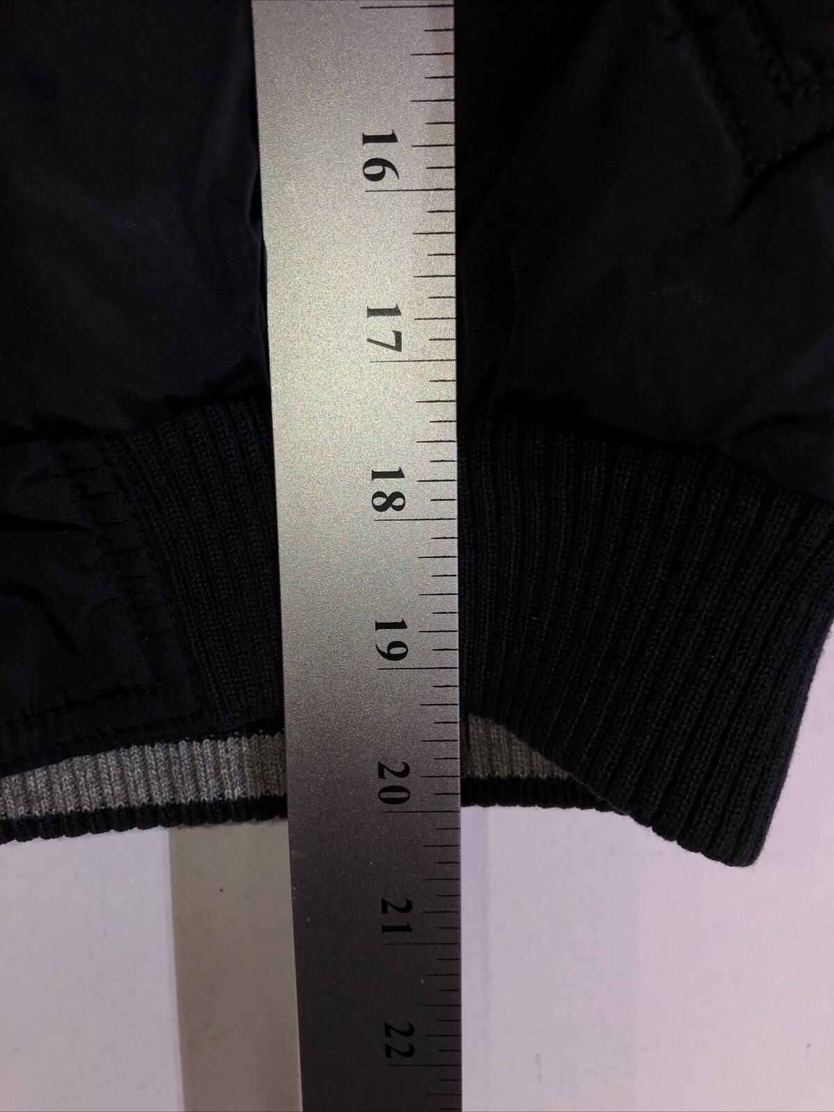 Adidas Reversible Heavyweight Jacket Youth Size Small Color Black/Gray