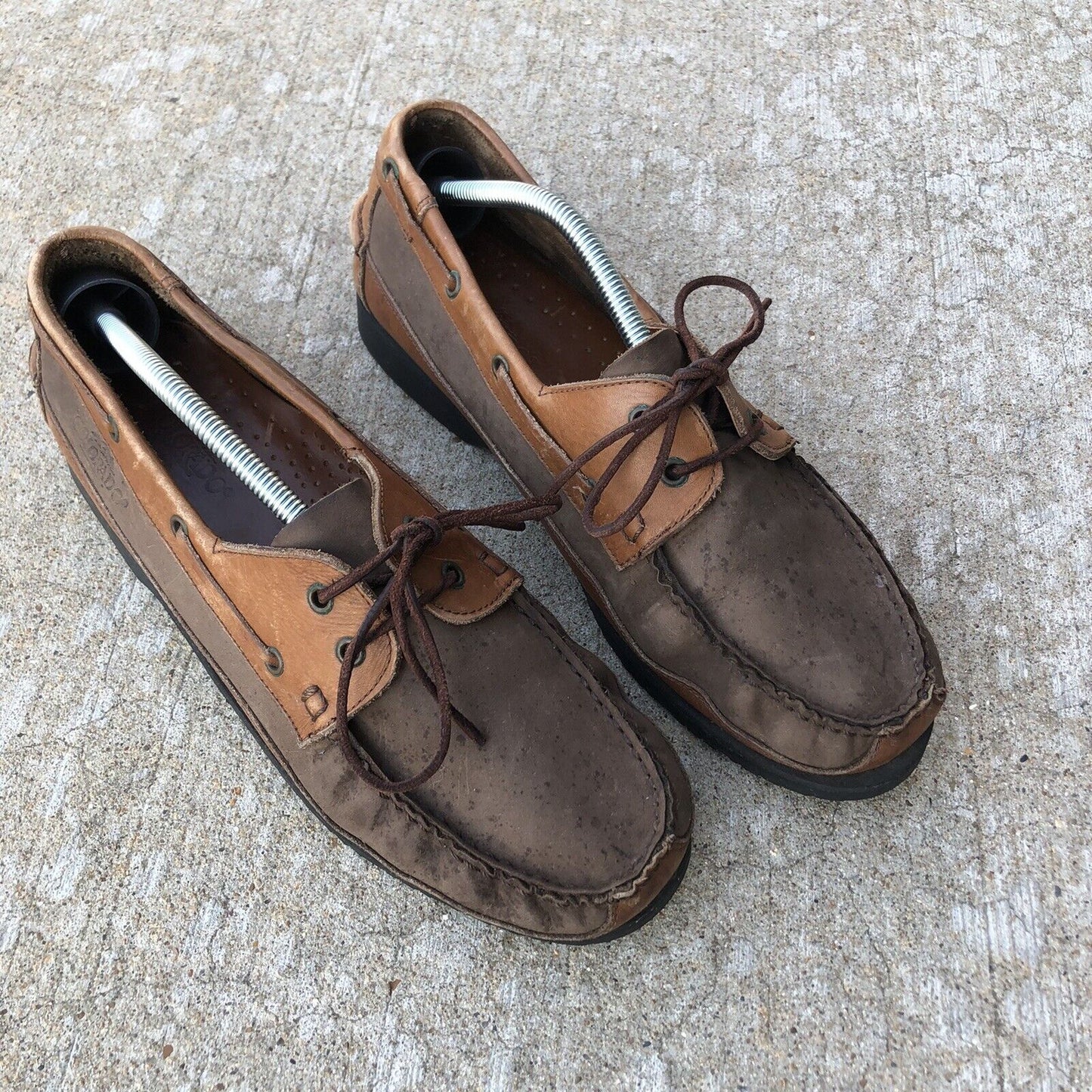 COLORADO mens boat shoes size 12M leather brown hood condition (0710150)