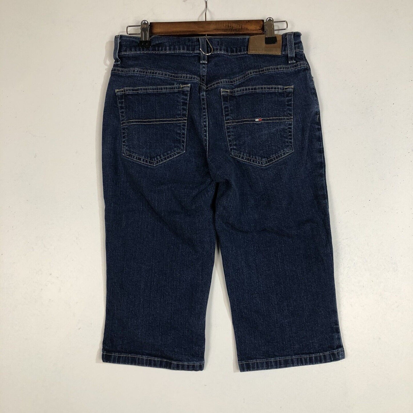 Tommy Hilfiger Peddle Pusher Shorts Womens Size 6 Color Blue