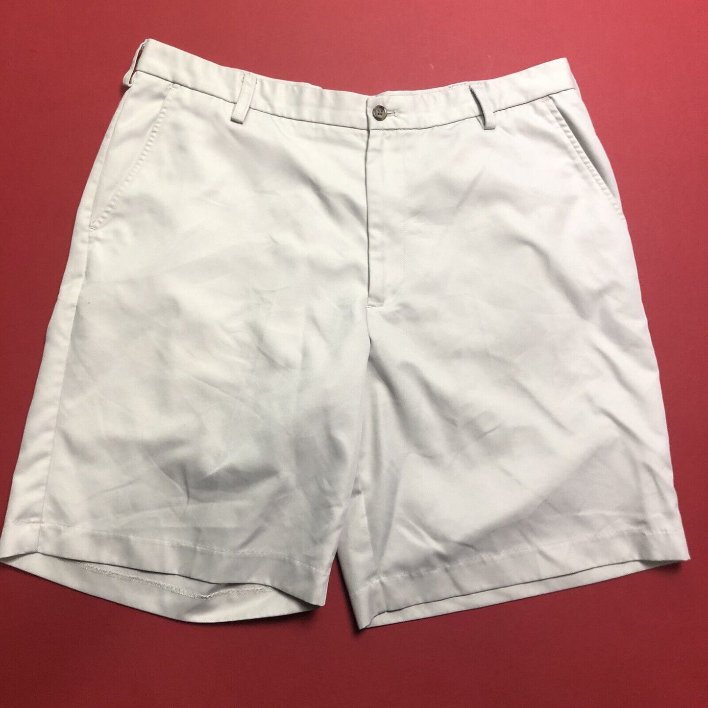 Izod Golf Shorts Men’s Size 36 Khaki (1209300)