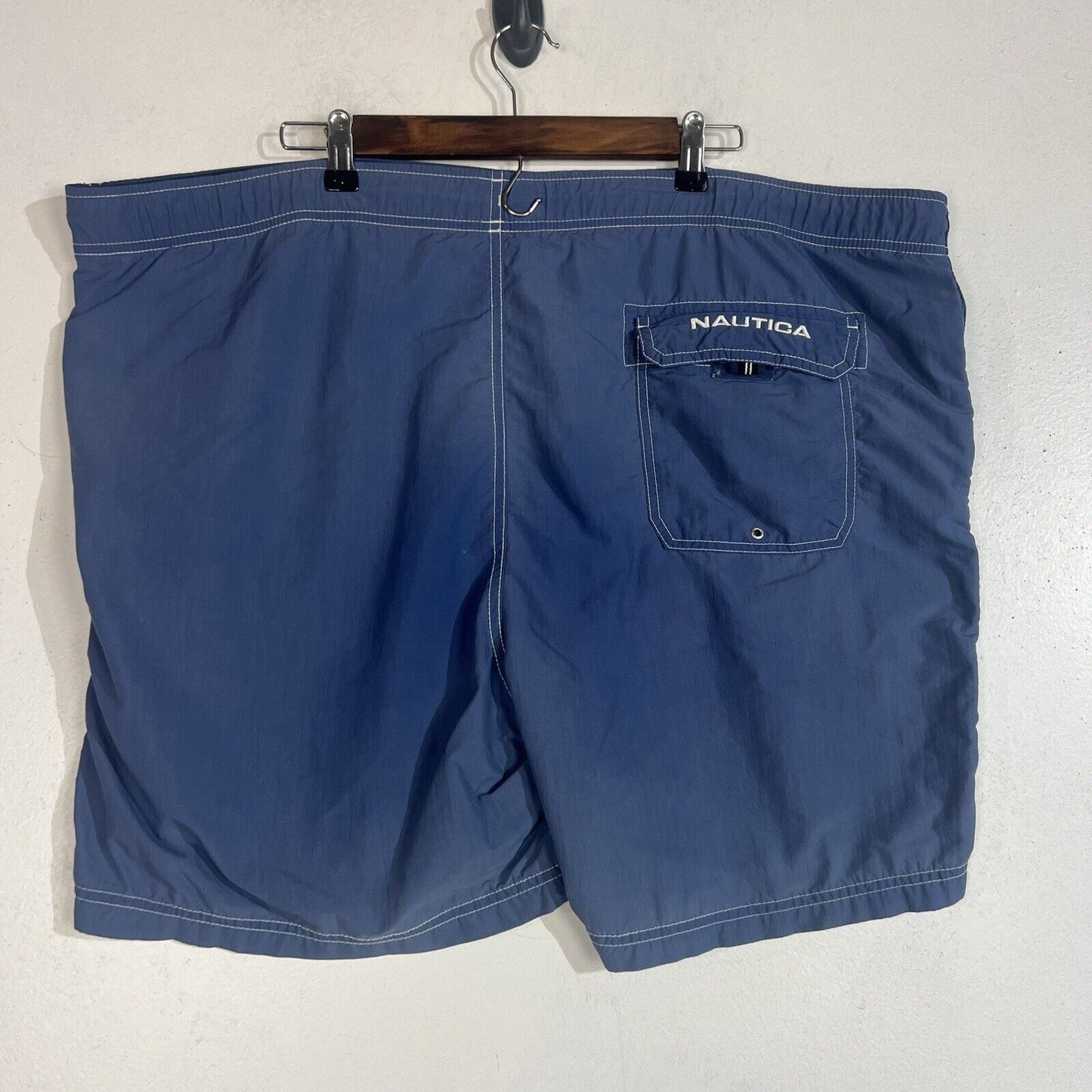 Nautica Swim Trunks Men’s Size XXL Color Blue (Lined)