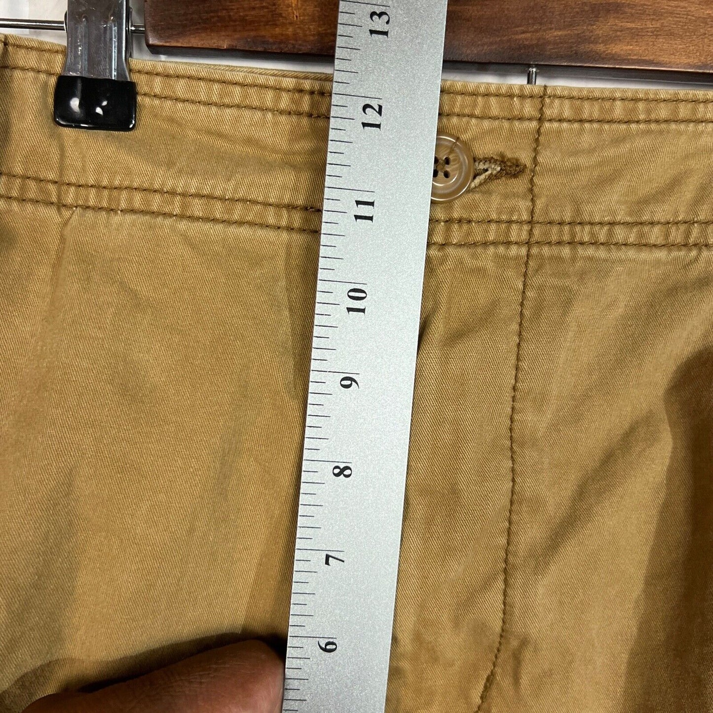 Old Navy Shorts Men's Size 38 Color Beige Cargo Heavyweight