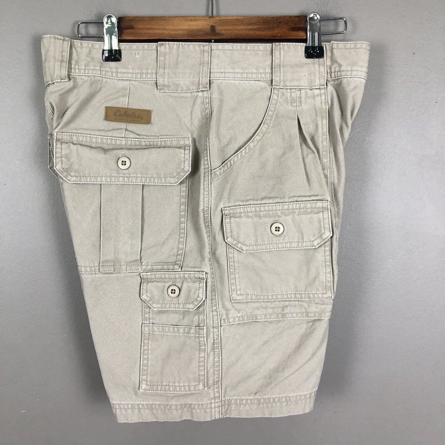 Cabelas Men’s Cargo Shorts Size 38W Color Beige Heavyweight