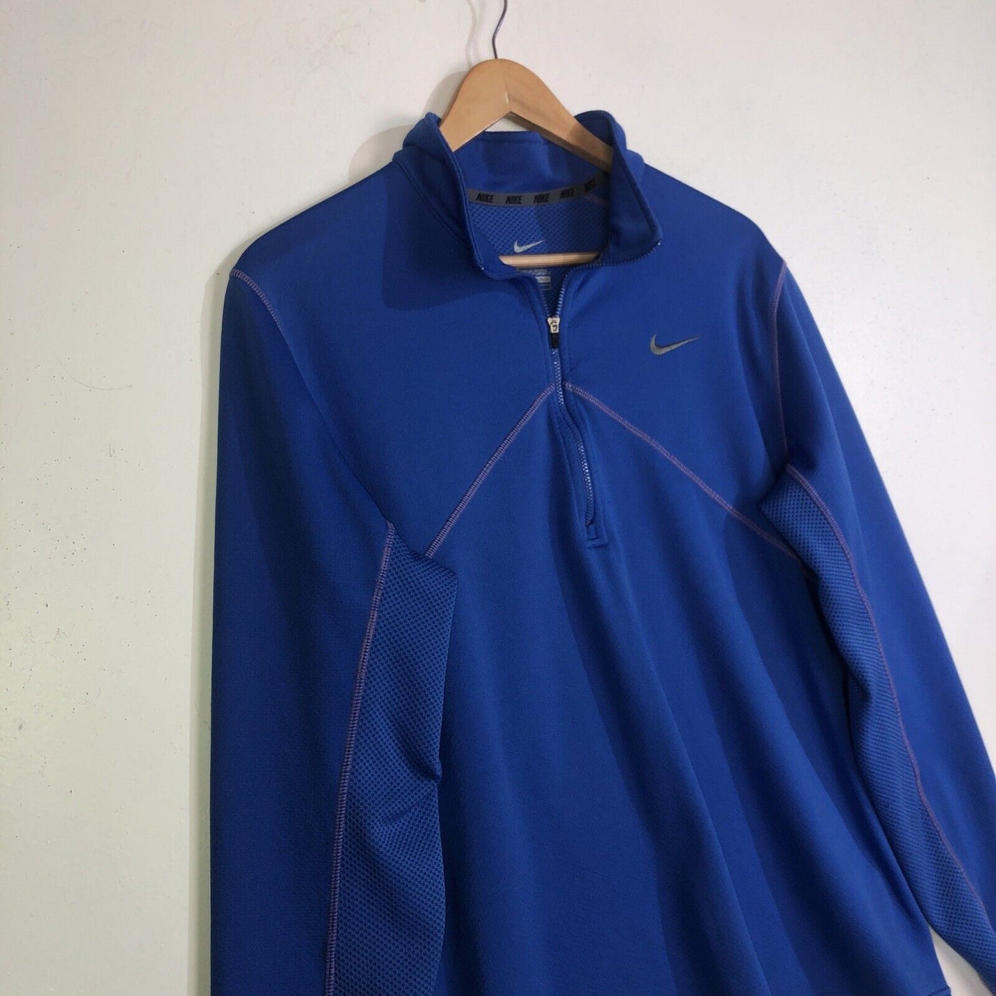 Nike DriFit Shirt Womens Size Large Color Blue