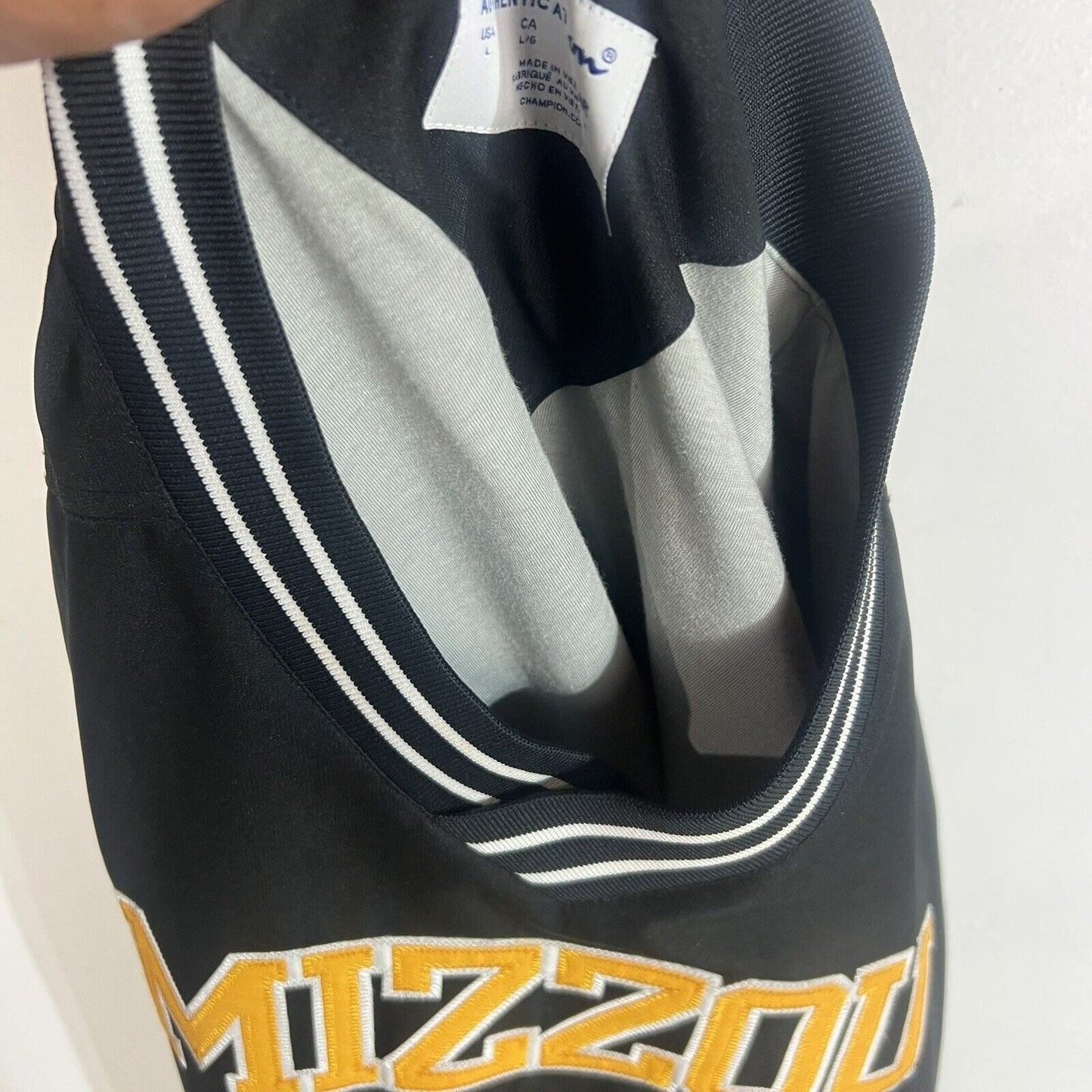 Champion Mizzou Jacket Men’s Large Multicolor Long Sleeve Lined Pullover