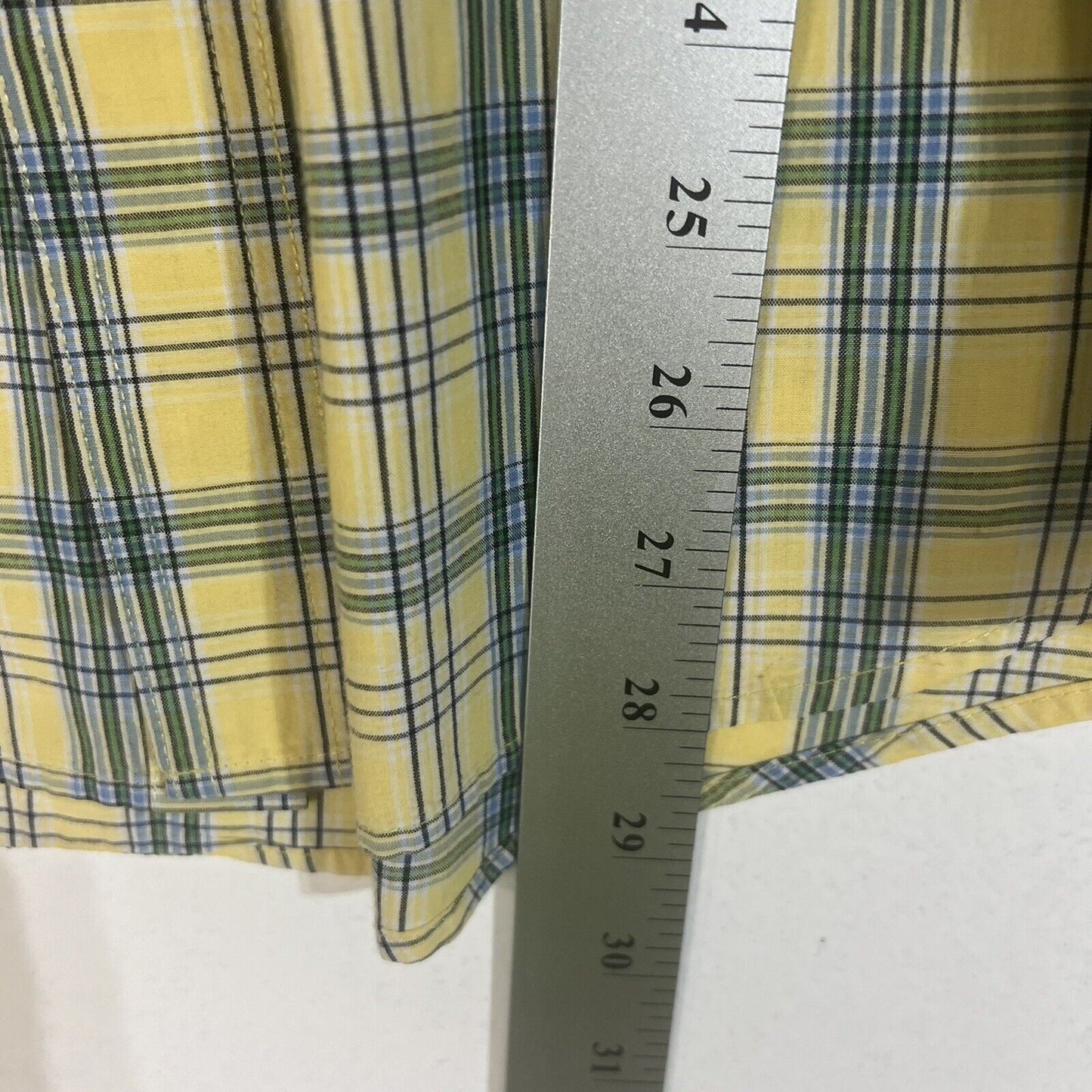 Chaps Men’s Short Sleeve Shirt Size M Multicolor (Pre-Owned) Button Up