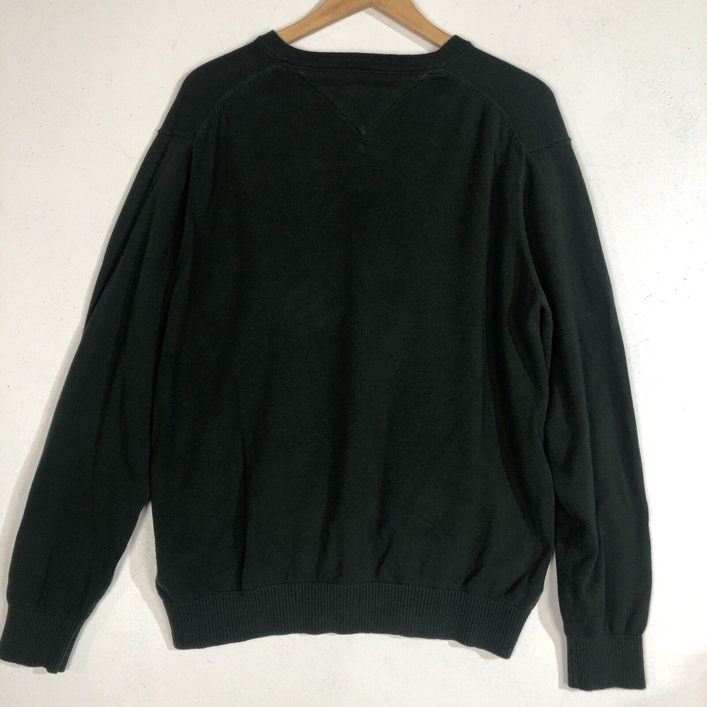 Tommy Hilfiger Sweater Men’s Large Color Green Long Sleeve