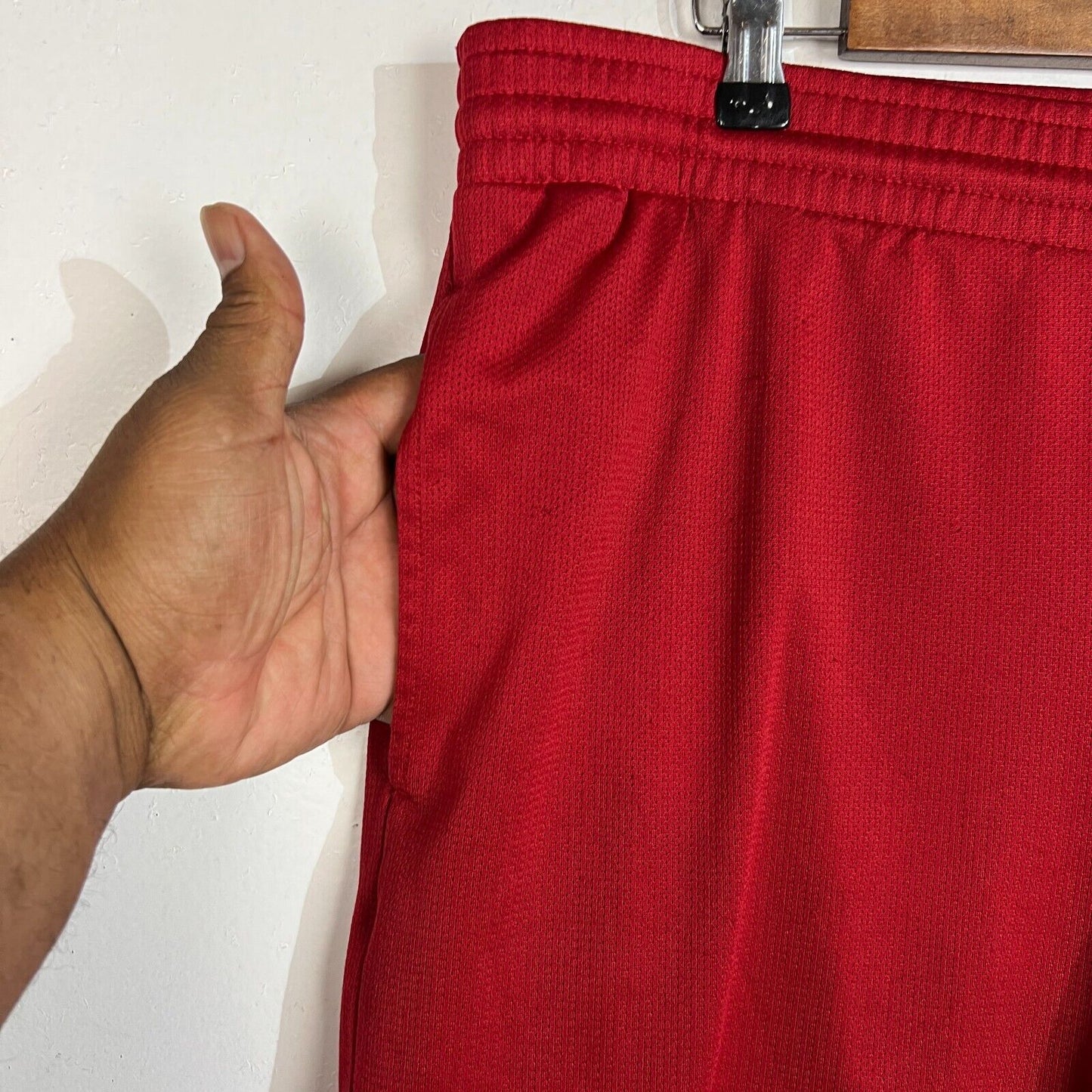 Nike Basketball Shorts Men's Size XL Color Red Drawstring