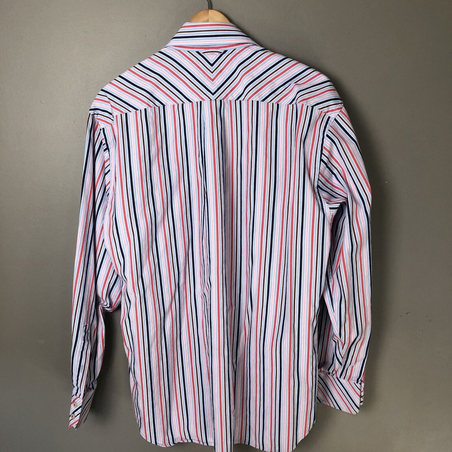 Tommy Hilfiger Men’s Button Up Shirt Size Medium Multicolor Long Sleeve Casual