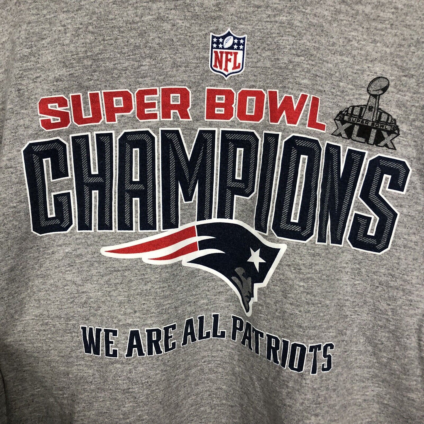 Super Bowl XLIX Champions Men’s T-Shirt Size XL New England Patriots