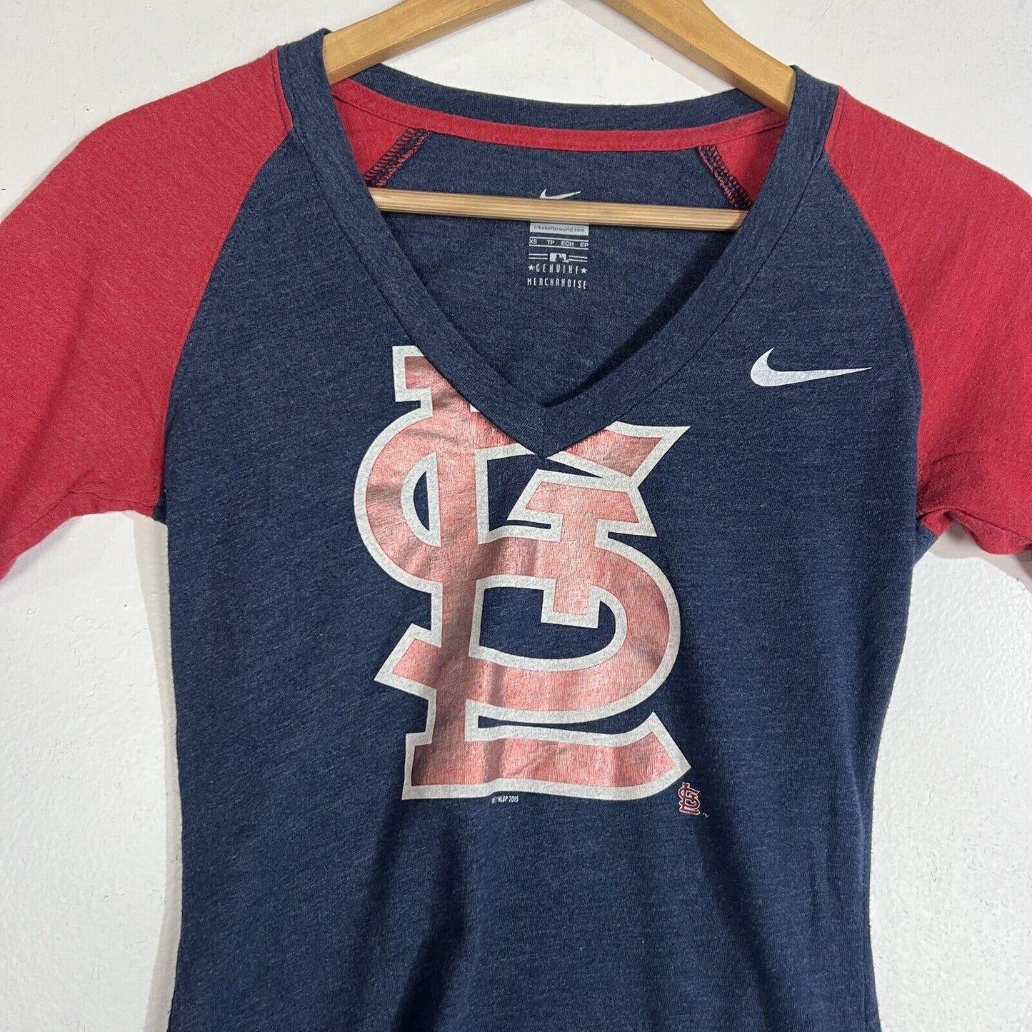 Nike St Louis Cardinals Shirt Women’s Size XS Multicolor Short Sleeve V Neck