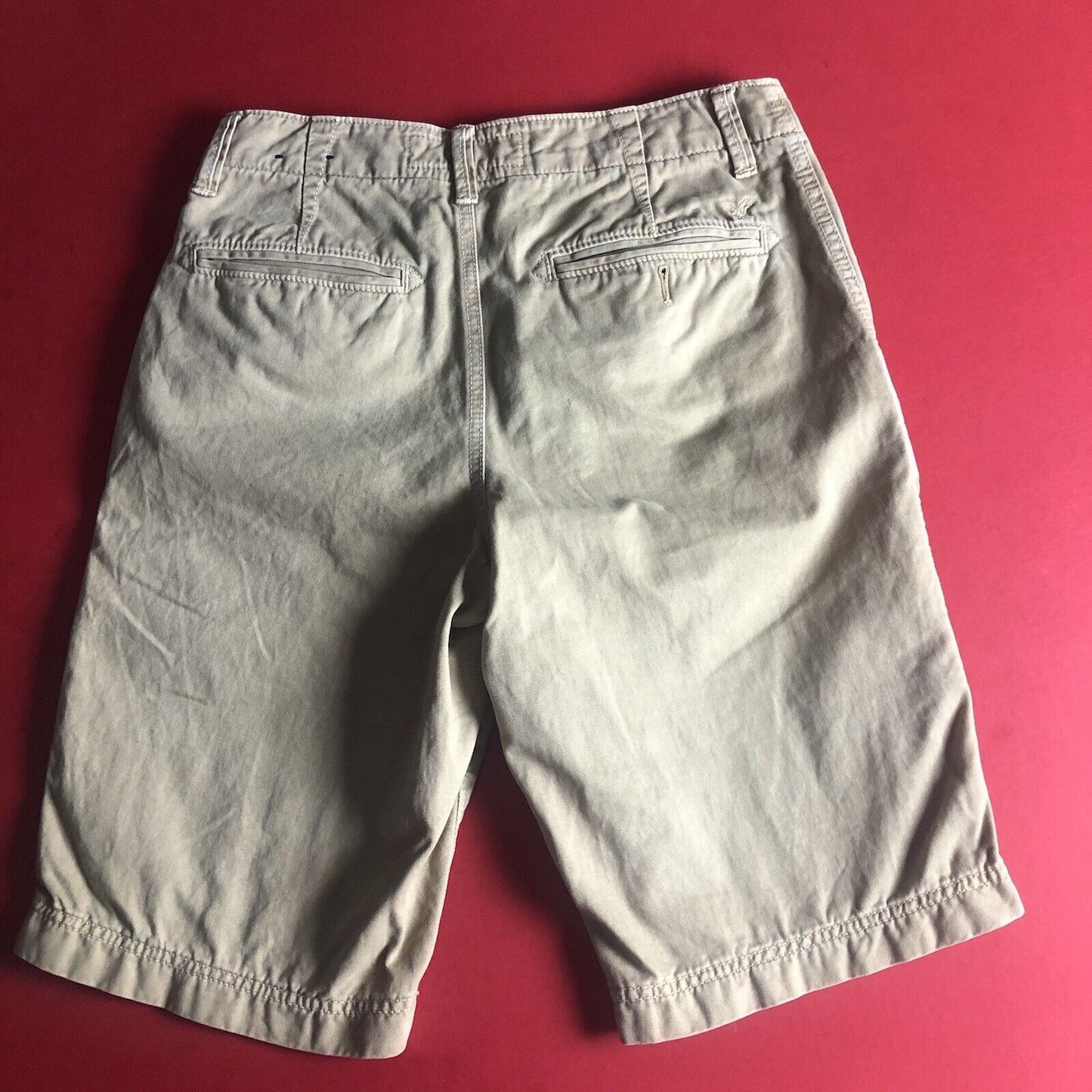 American Eagle Longer Length Shorts Mens Size 28 Color Khaki. 0017