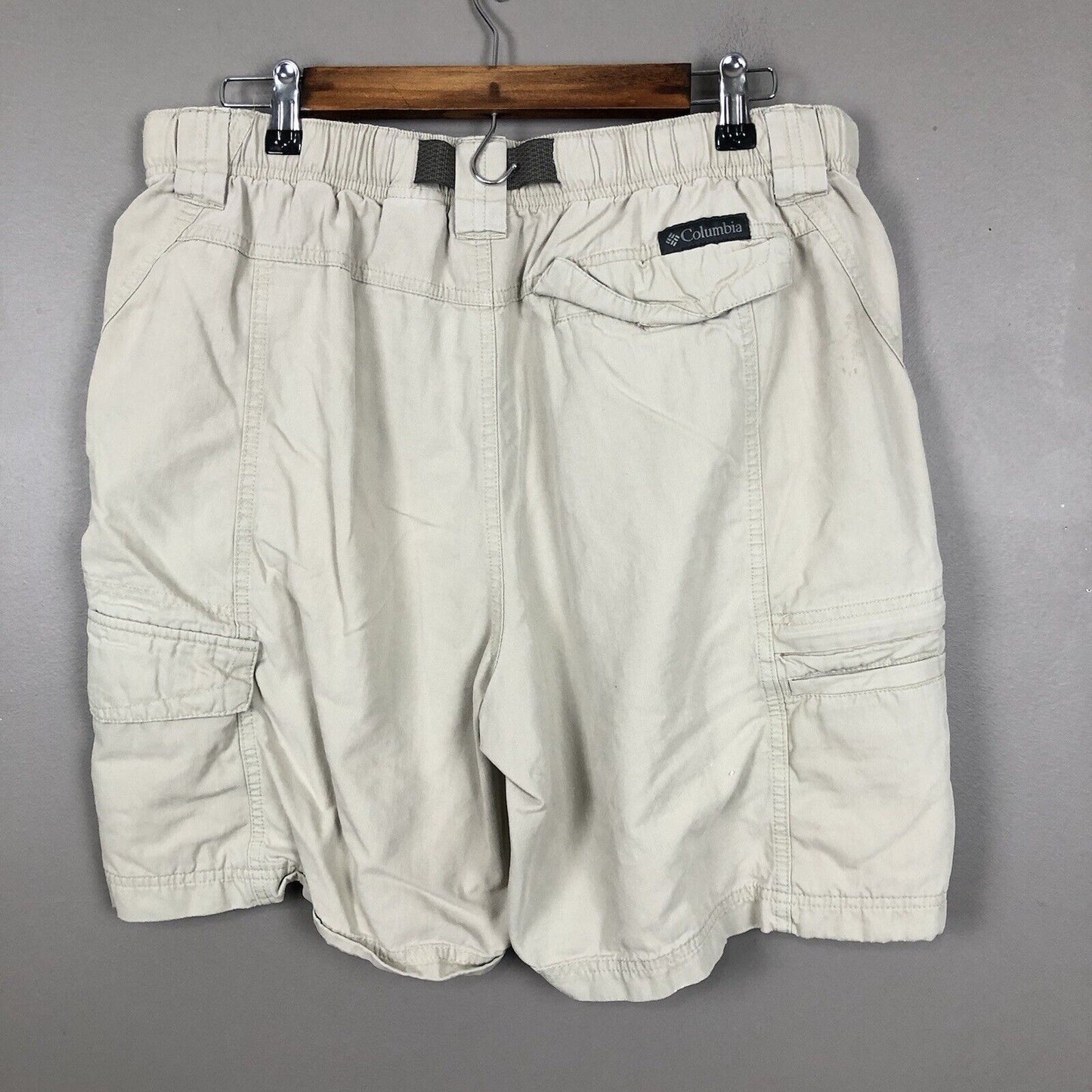 Columbia Men’s Cargo Shorts Size 36W Color Beige Outdoor