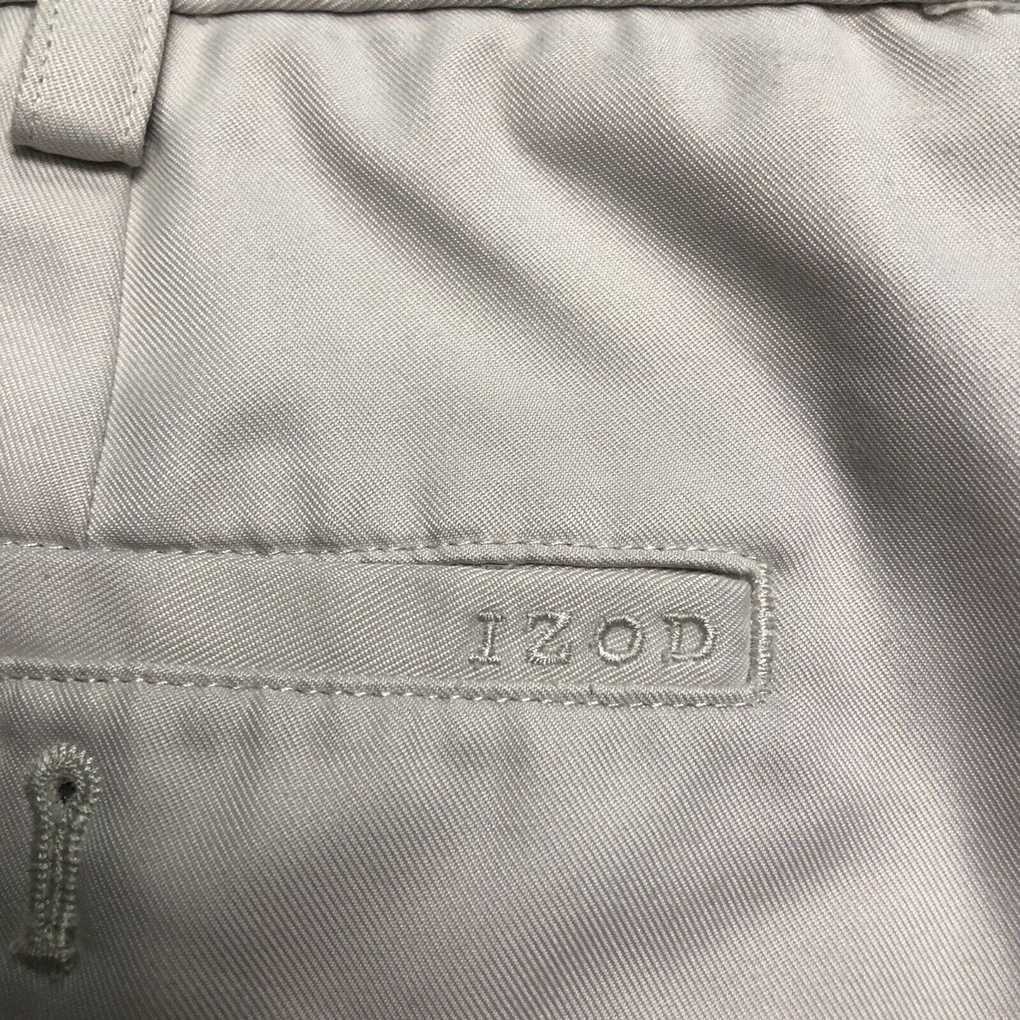 Izod Golf Shorts Men’s Size 36 Khaki (1209300)