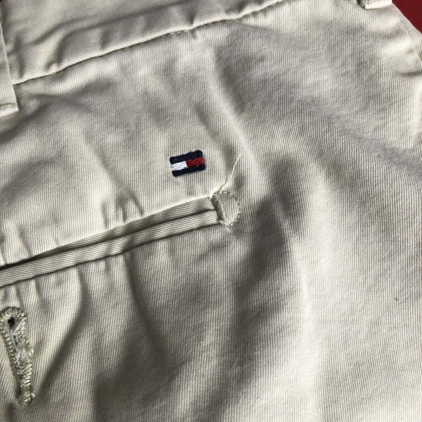 Tommy Hilfiger TH Short Classic Fit Mens Size 40 Color Khaki. 1221300