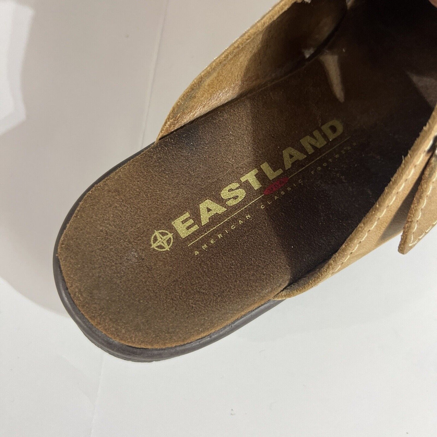 Eastland Leather Sandals Women’s Sixe 9 Beige Slip On Casual Made In USA