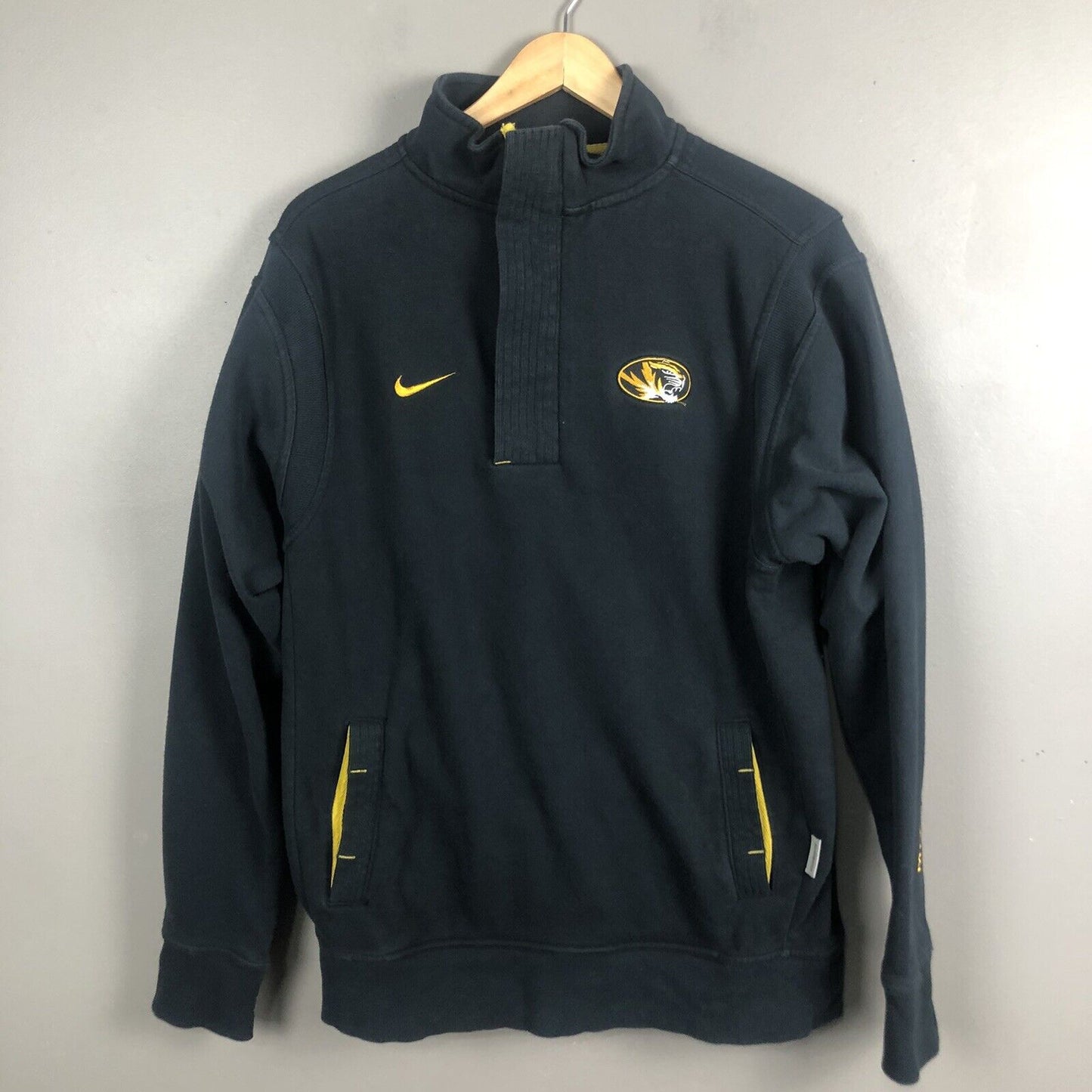 Vintage Mens Team Nike Mizzou Hoodie Size Small Black And Gold Long Sleeve