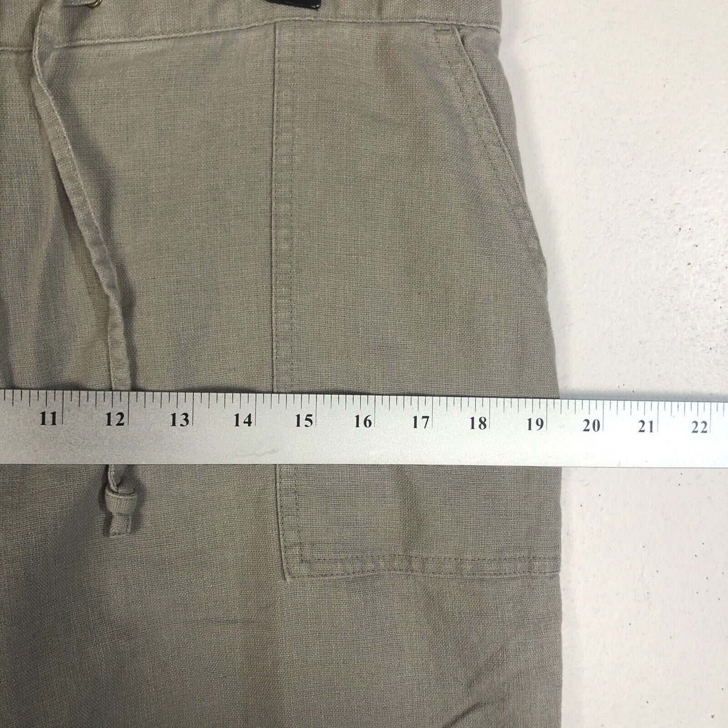 Eddie Bauer Linen Capri Pants Women’s Size 10 Color Beige