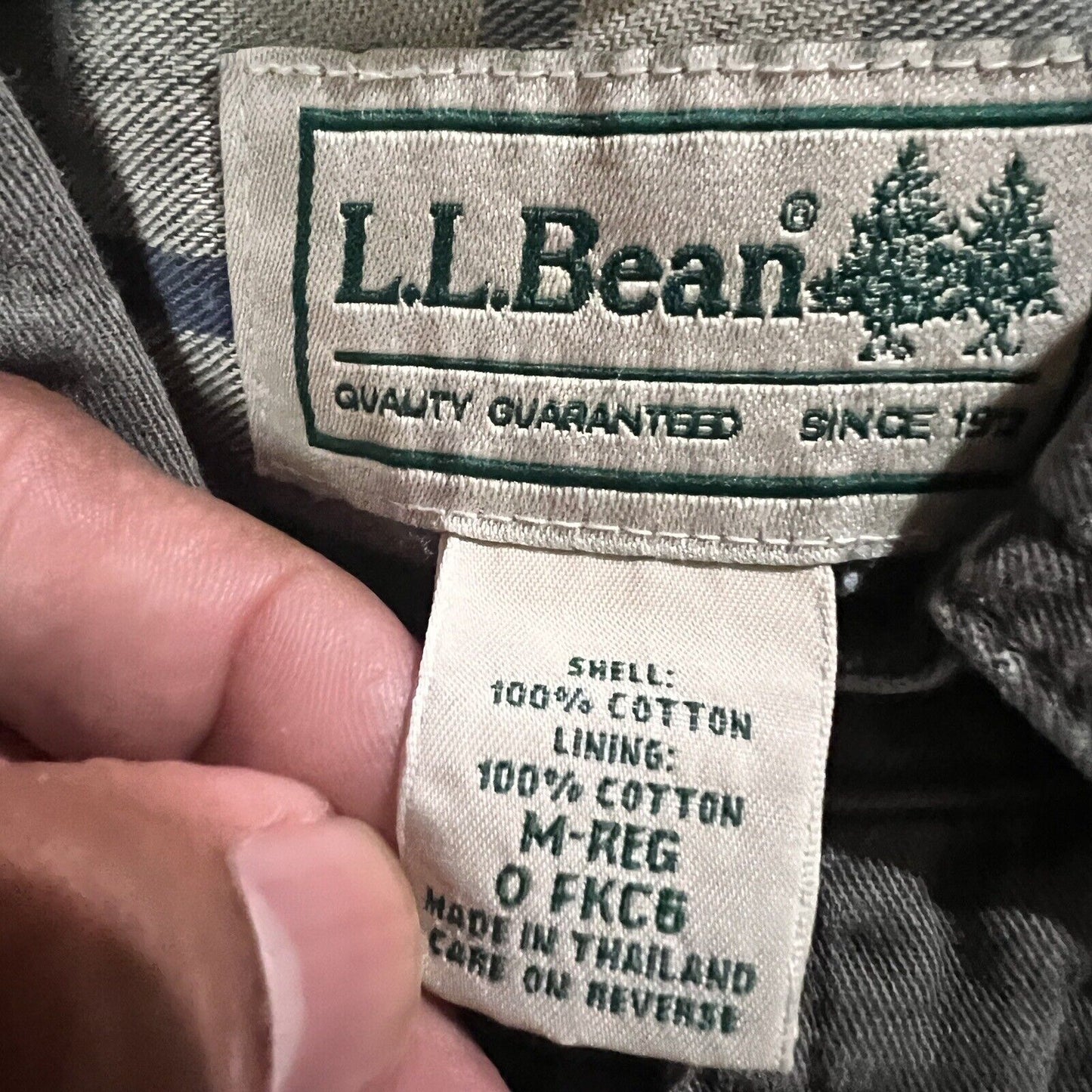 L.L. Bean Shirt Men’s Medium Green Long Sleeve Button Up
