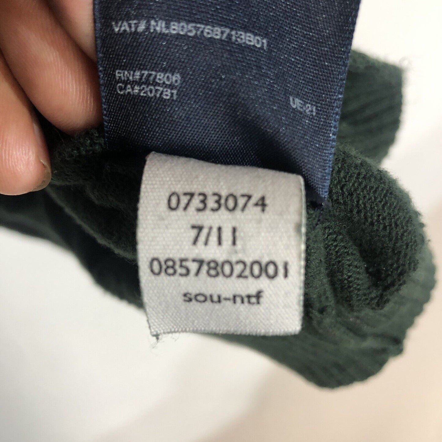 Tommy Hilfiger Sweater Men’s Large Color Green Long Sleeve