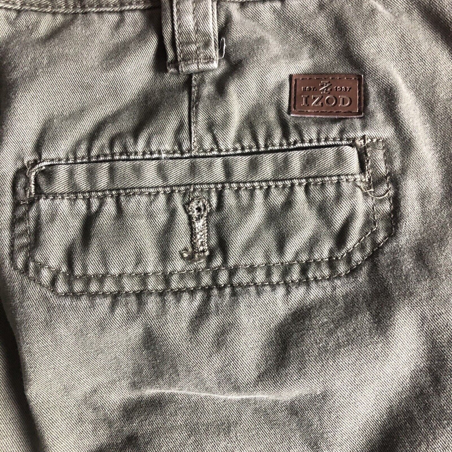Izod Shorts Mens Size 38 Color Green 0109