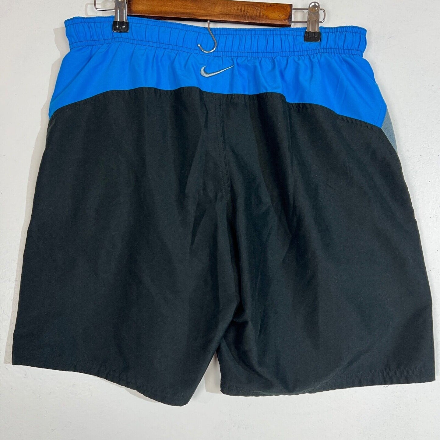 Nike Swim Trunks Men’s Size M Multicolor Lined