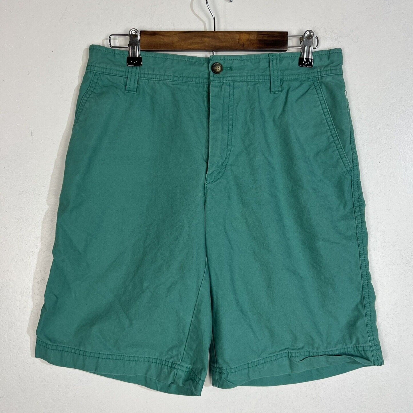 Izod Men’s Seaside Poplin Chino Short Size 30w Color Green (Pre Owned)