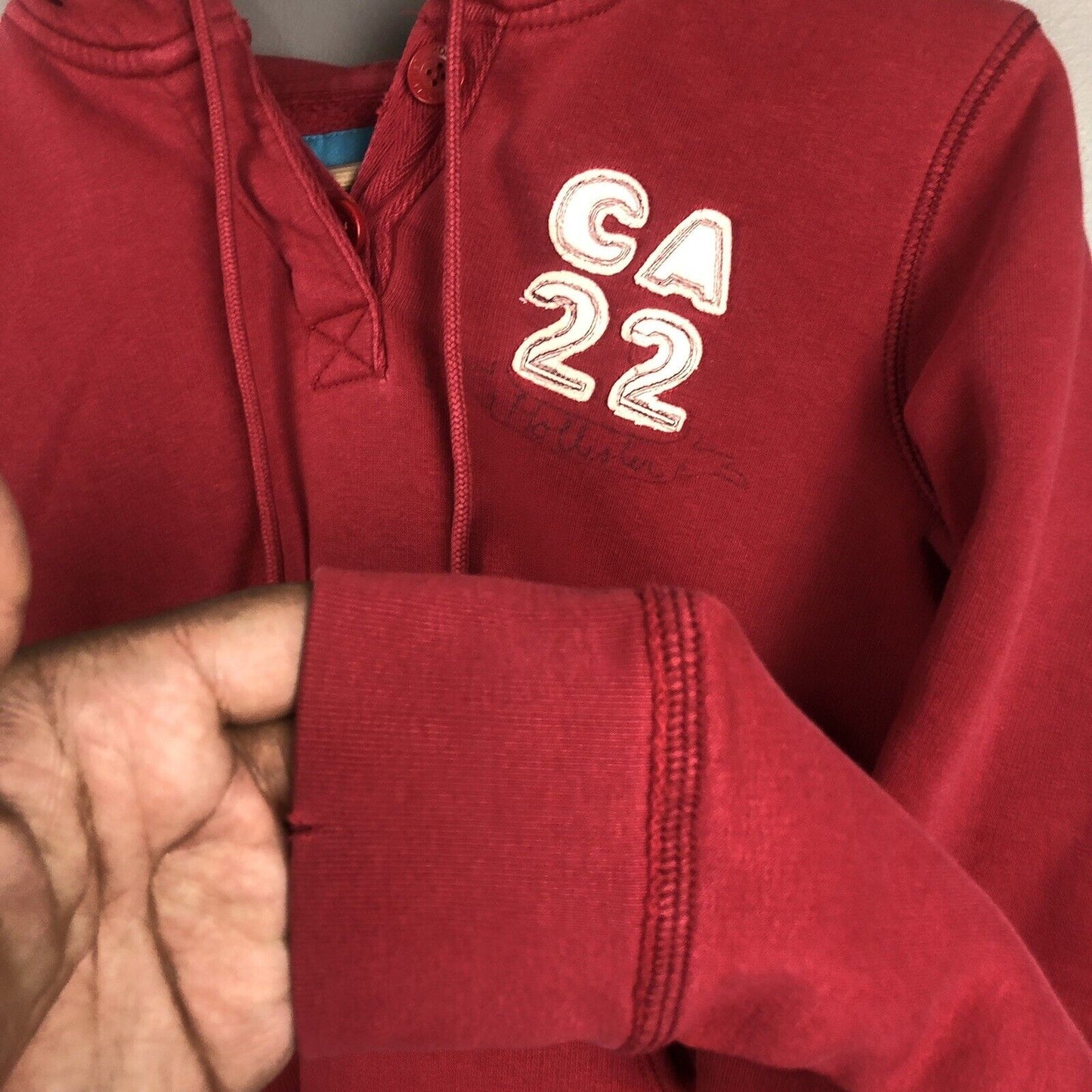 Hollister Juniors Pullover Hoodie Size Medium Red Long Sleeve Heavyweight
