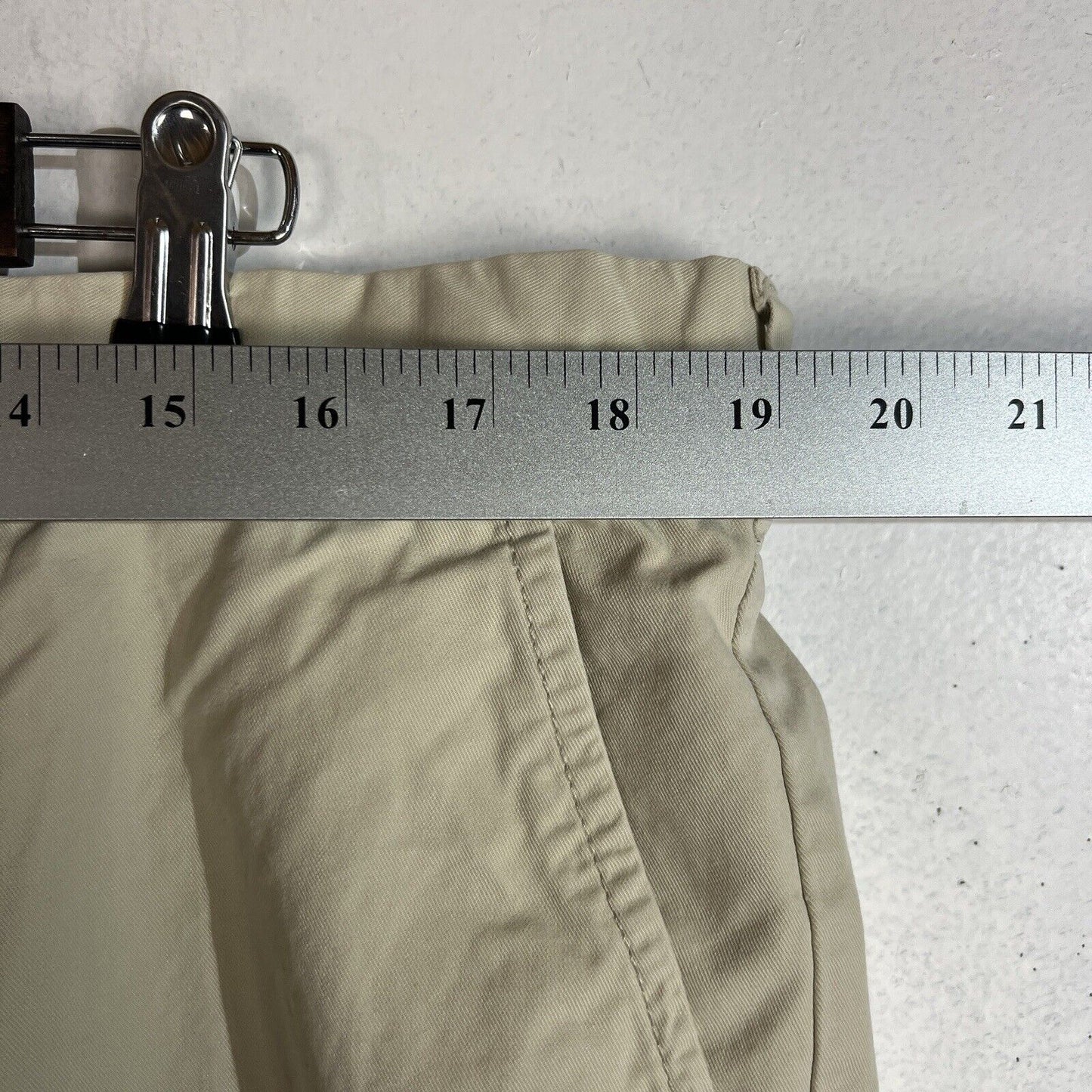 Tommy Hilfiger Chino Shorts Men’s Size 38 Color Beige Flat Front