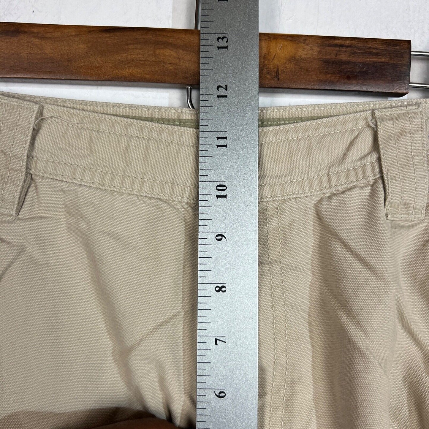Columbia Chino Shorts Men's Size 32 Color Beige Casual