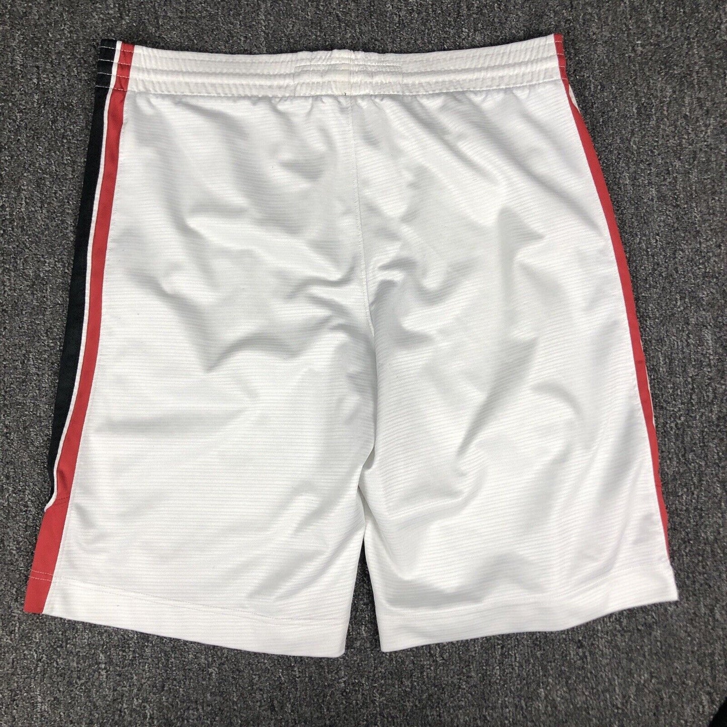 Vintage Nike Basketball Shorts Men’s Size Medium Multicolor (Fits Like A Large)