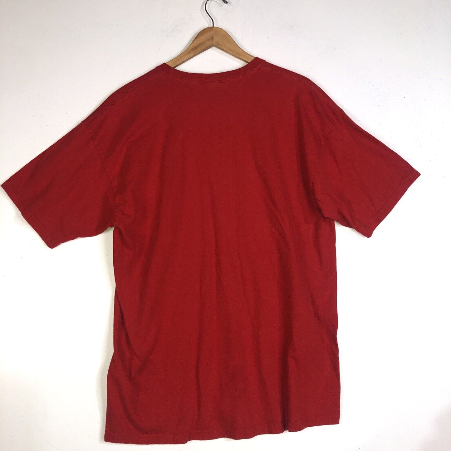 Vintage DC T Shirt Men's Size Large Color Red And White (Short Sleeve)