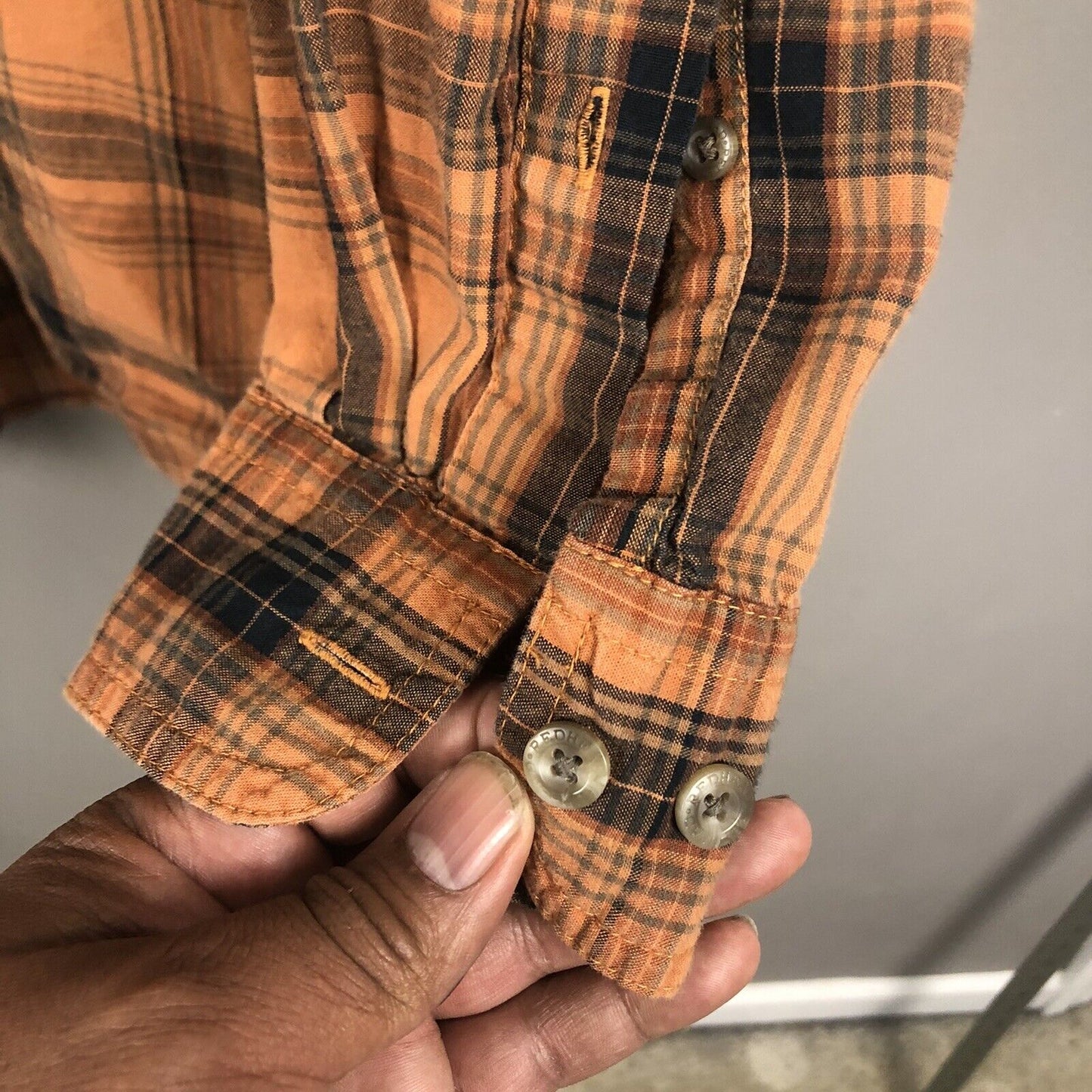 Red Head Button Up Shirt Men’s XL Long Sleeve Multicolor