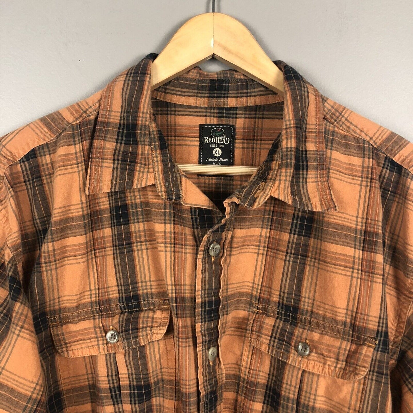 Red Head Button Up Shirt Men’s XL Long Sleeve Multicolor