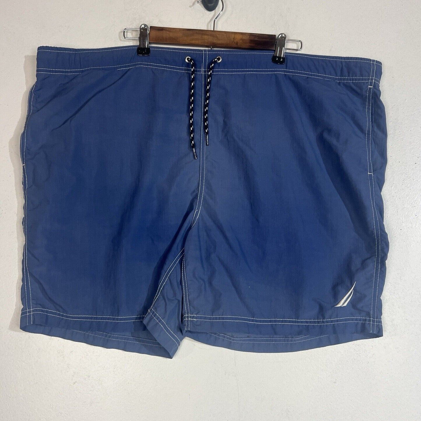 Nautica Swim Trunks Men’s Size XXL Color Blue (Lined)