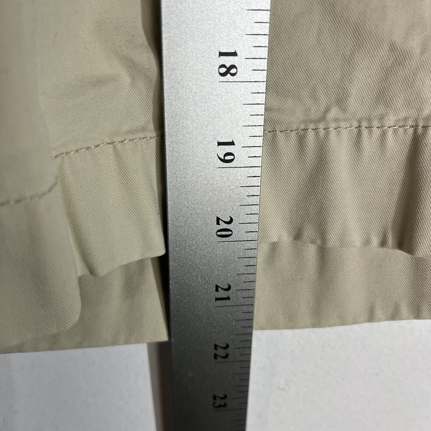 Tommy Hilfiger Chino Shorts Men’s Size 38 Color Beige Flat Front