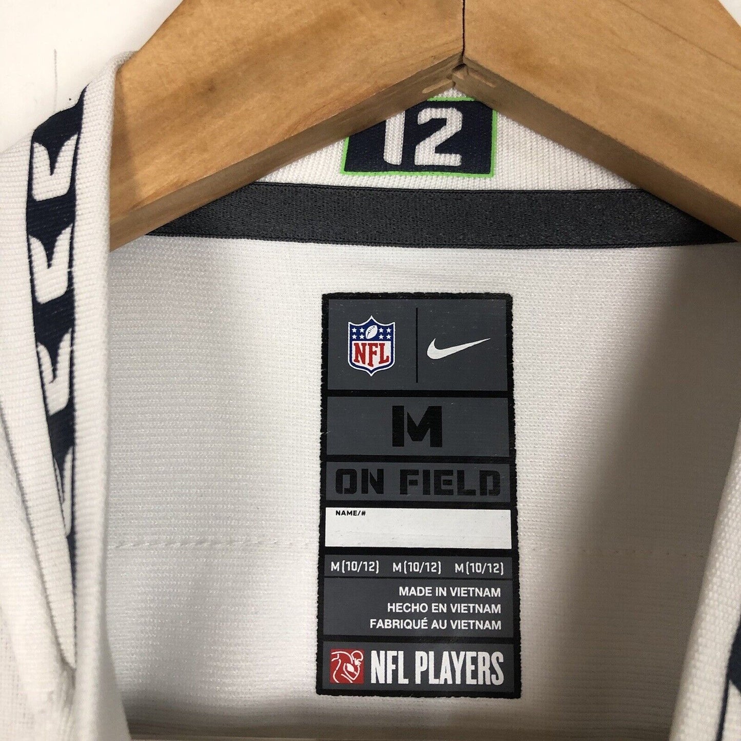 Nike NFL Seahawks Jersey Unisex Youth M White Short Sleeve Lightweight Pre-Owned