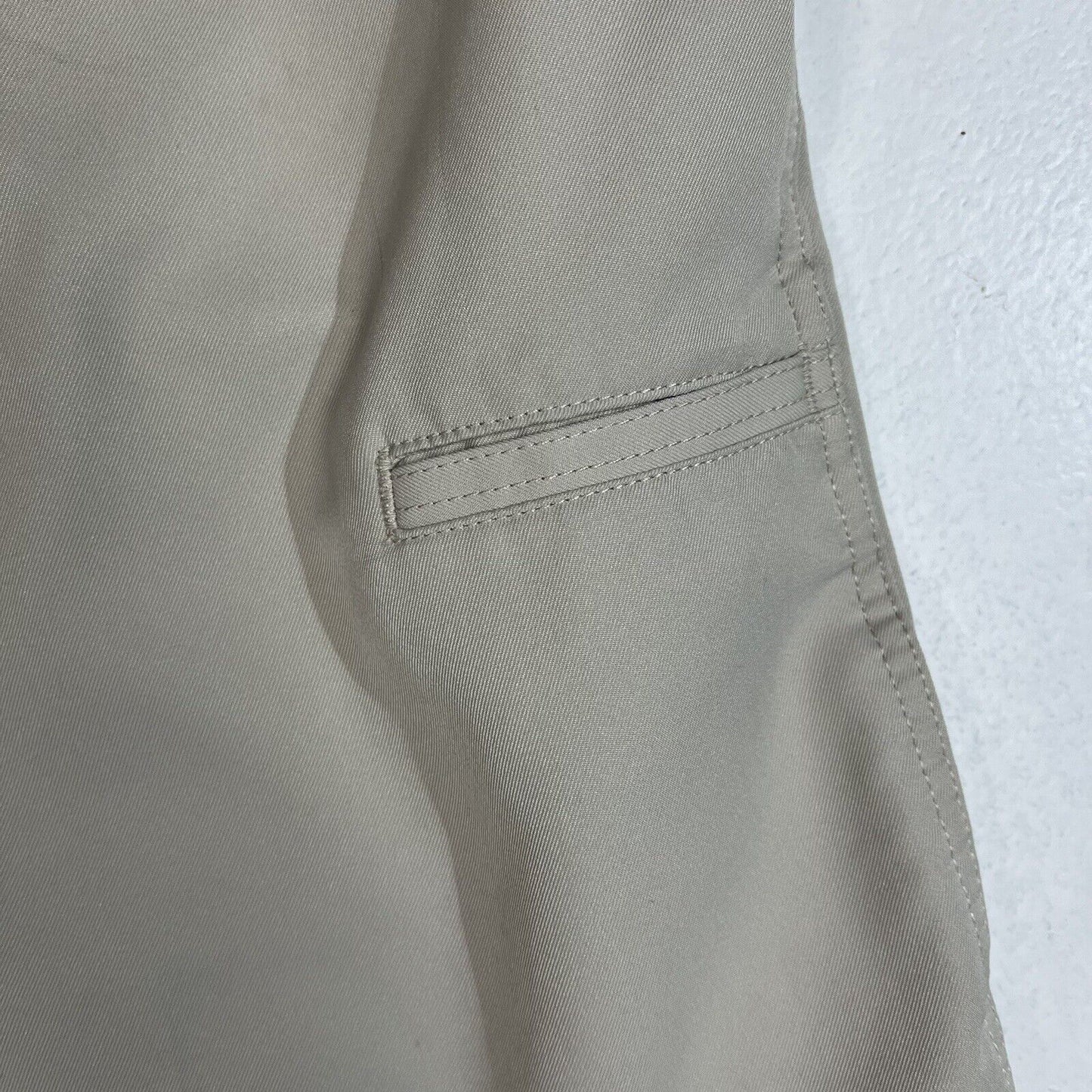 PGA Tour Mens Khaki Golf Shorts Size 34 PreOwned