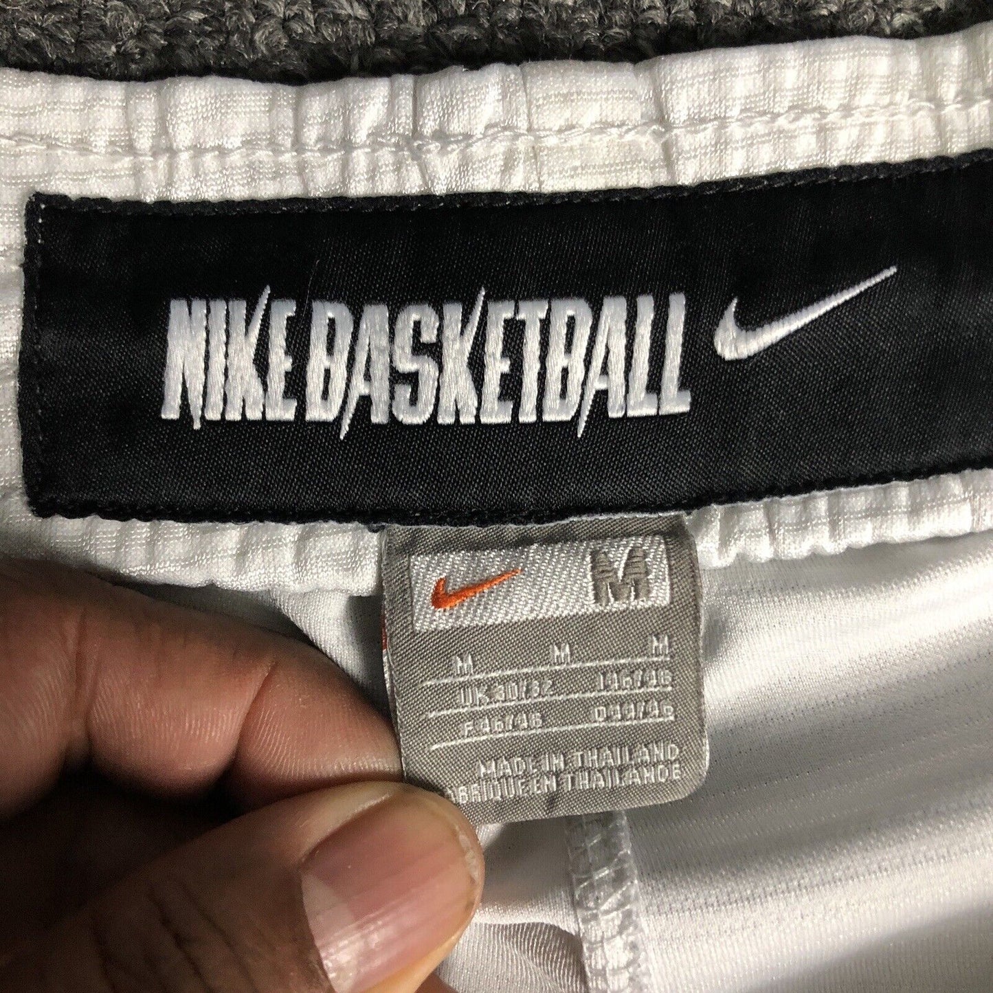 Vintage Nike Basketball Shorts Men’s Size Medium Multicolor (Fits Like A Large)