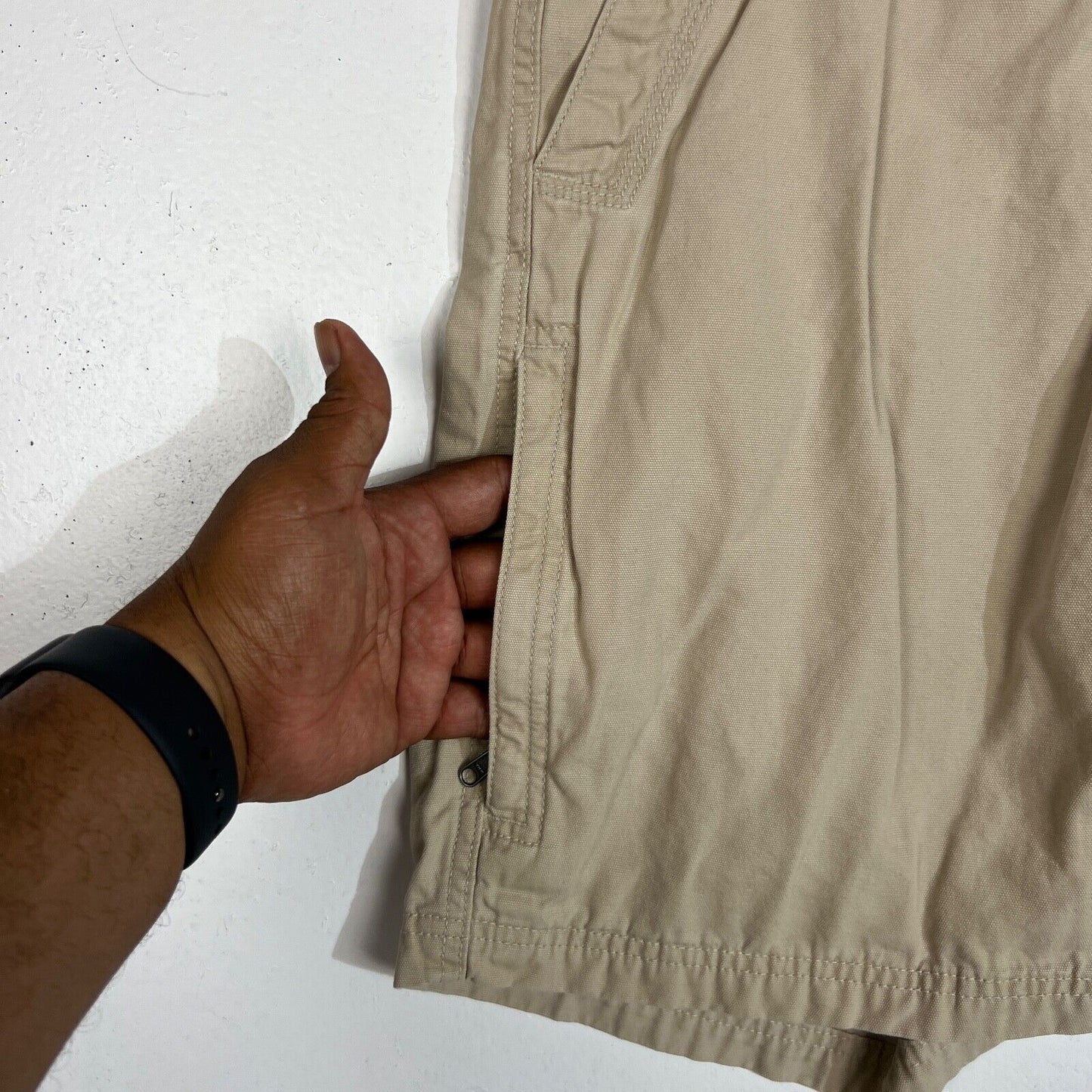 Columbia Chino Shorts Men's Size 32 Color Beige Casual