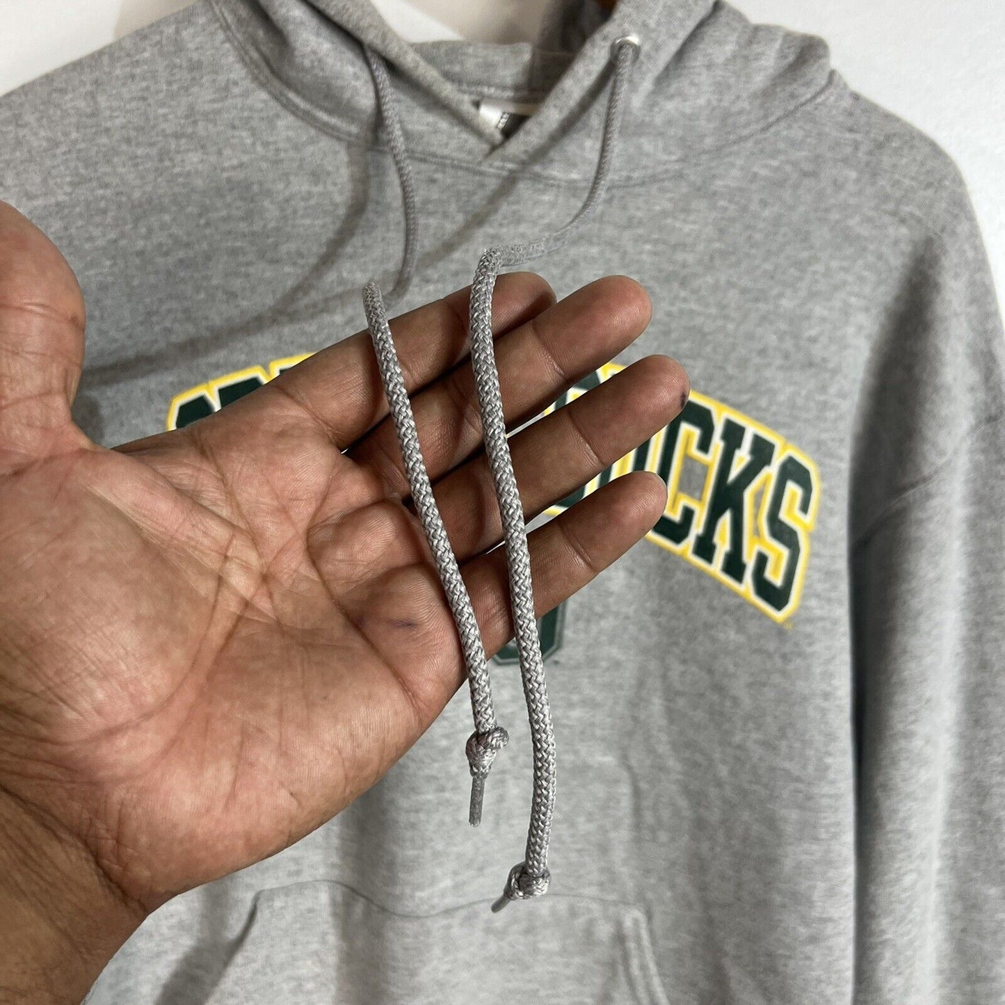 Russell Oregon Ducks Men’s Hoodie Size Medium Long Sleeve