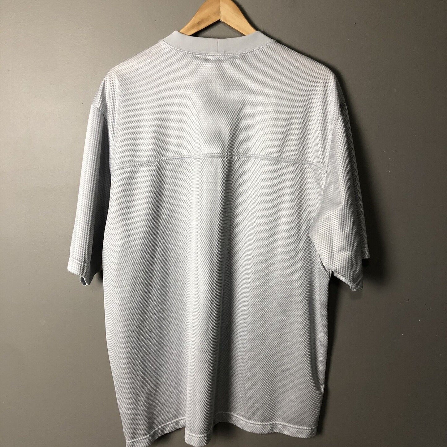 Nike Mens Shirt Size XL Gray Short Sleeve Pullover