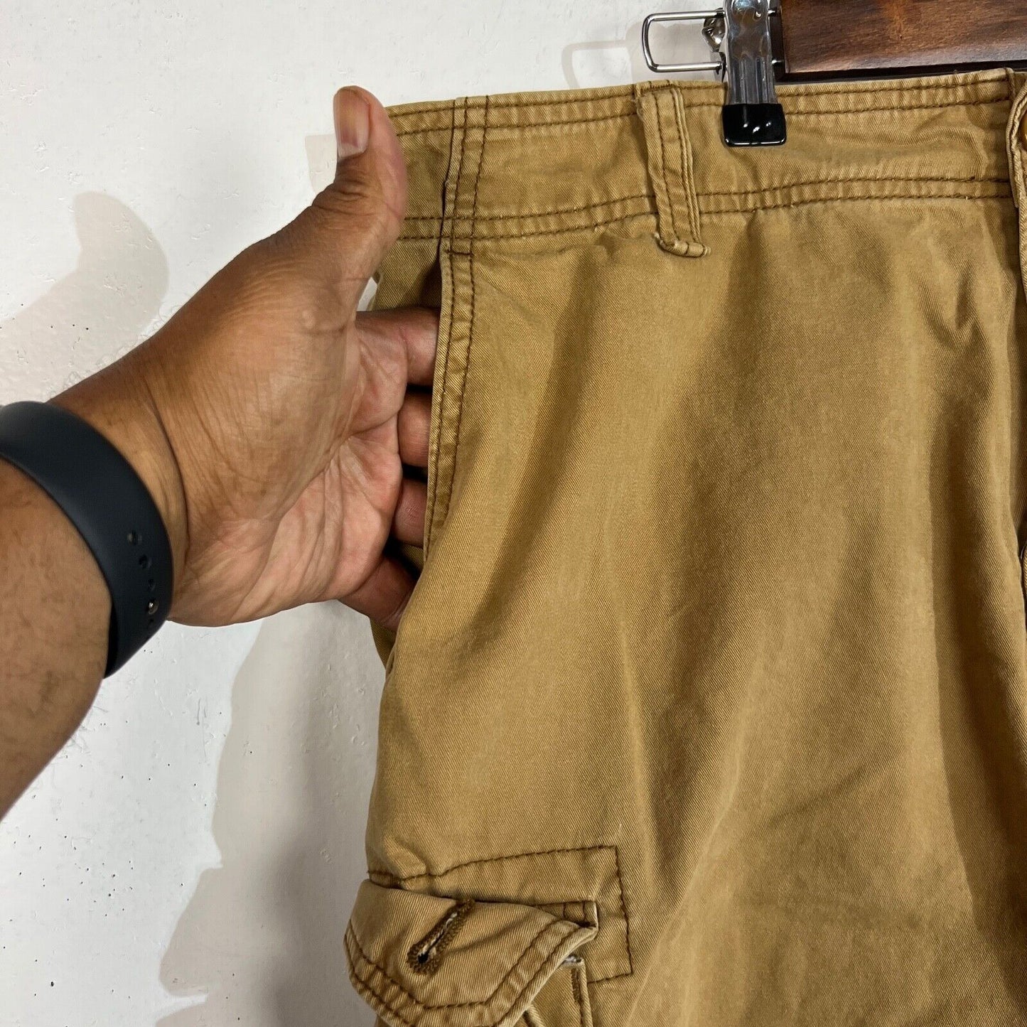 Old Navy Shorts Men's Size 38 Color Beige Cargo Heavyweight