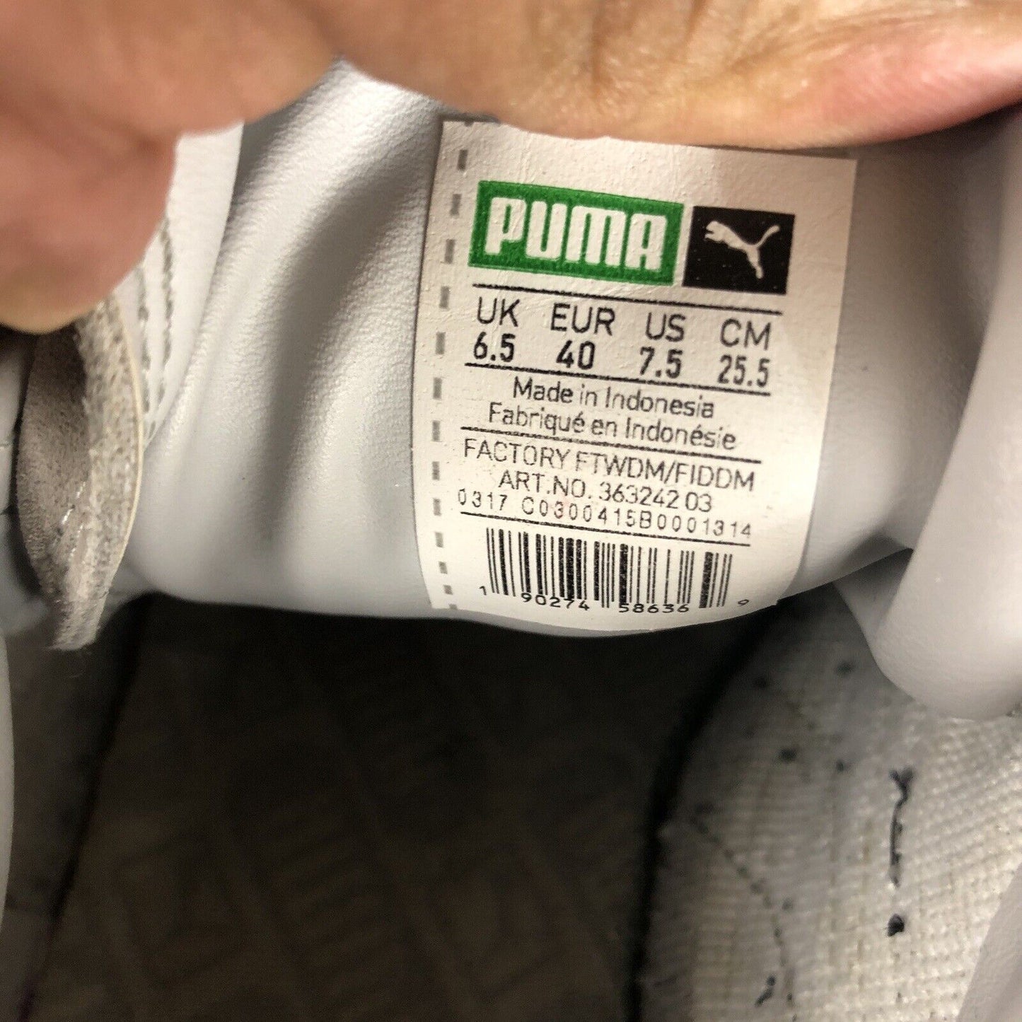 Mens Suede Puma Shoes men’s Size 7.5 Color Gray