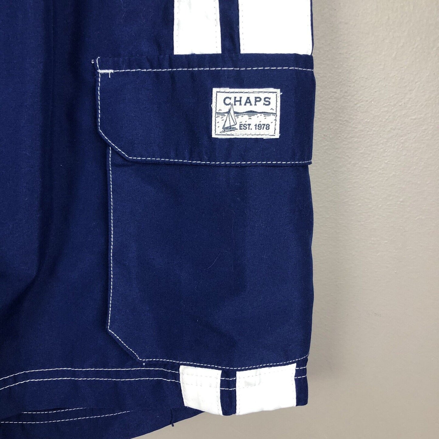 Chaps Men’s Swim Trunks Size Large Blue And White