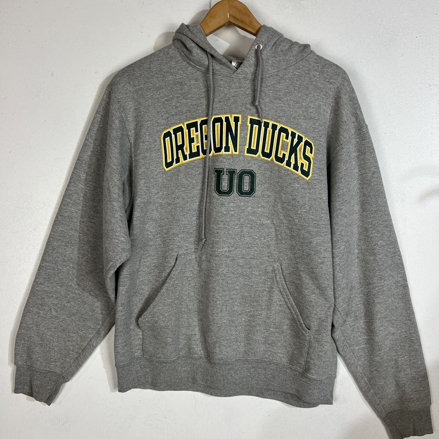 Russell Oregon Ducks Men’s Hoodie Size Medium Long Sleeve