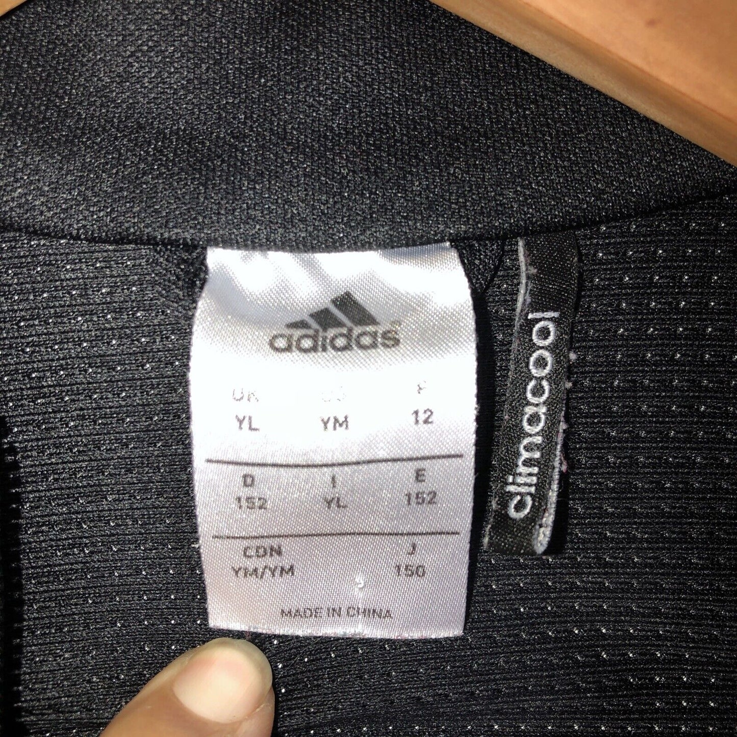 Adidas Jacket Youth Size Medium Color Black