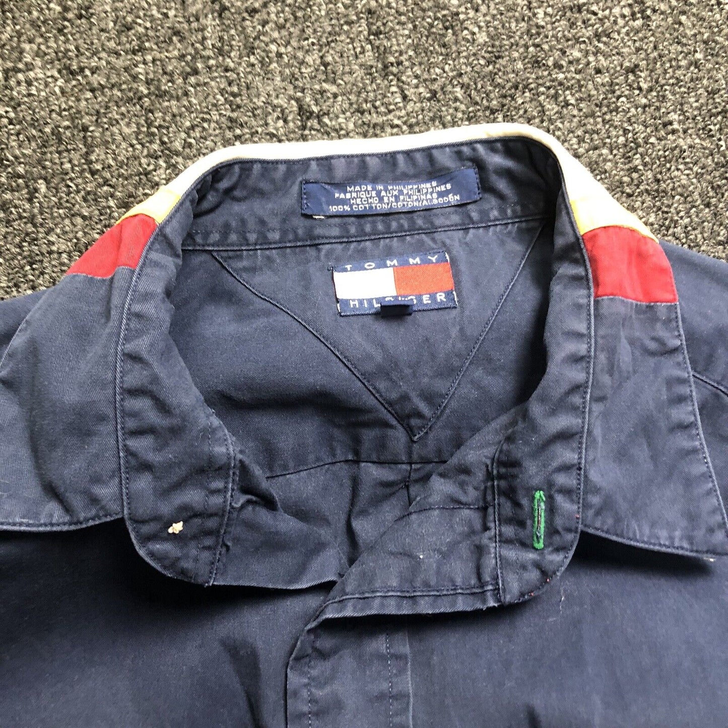 Vintage Tommy Hilfiger Button Up Long Sleeve Shirt Men’s M (2110100)