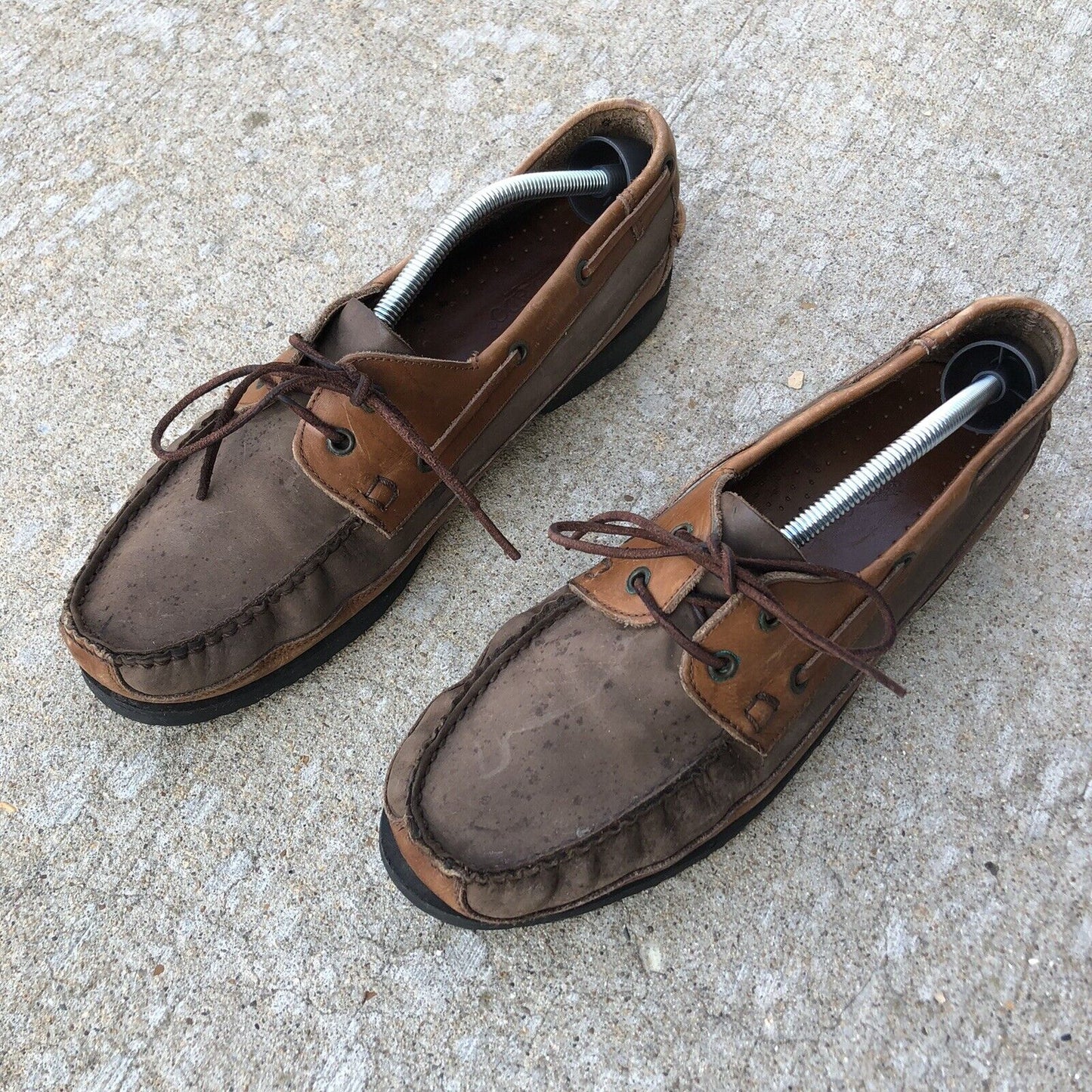 COLORADO mens boat shoes size 12M leather brown hood condition (0710150)